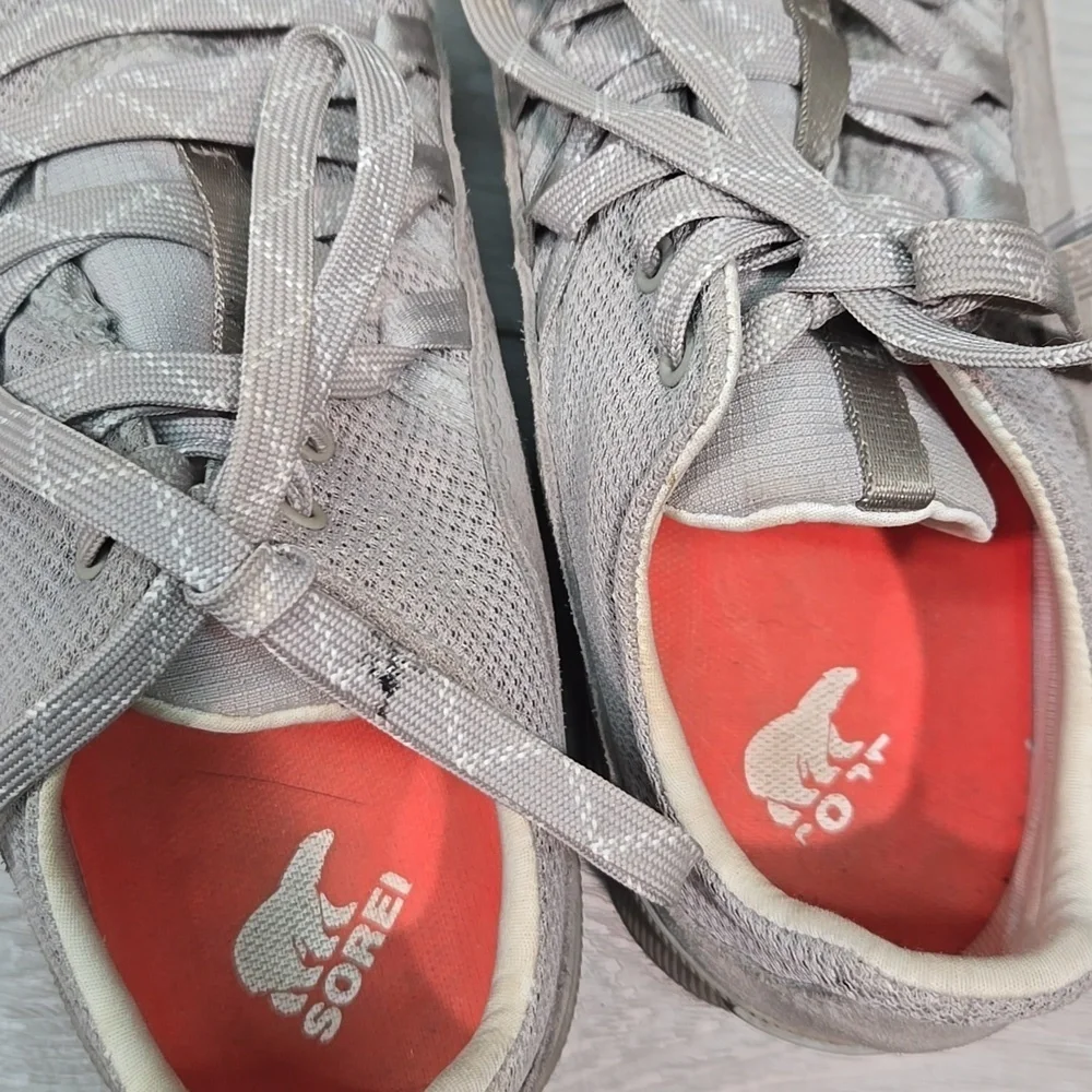 Sorwl Women's Out N About Waterproof Outdoor Casual Gray Sneakers Shoes Sz 9.5